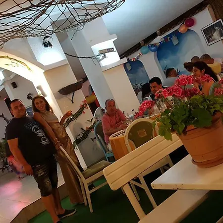 Guest house Feshevi Kiten (Burgas)